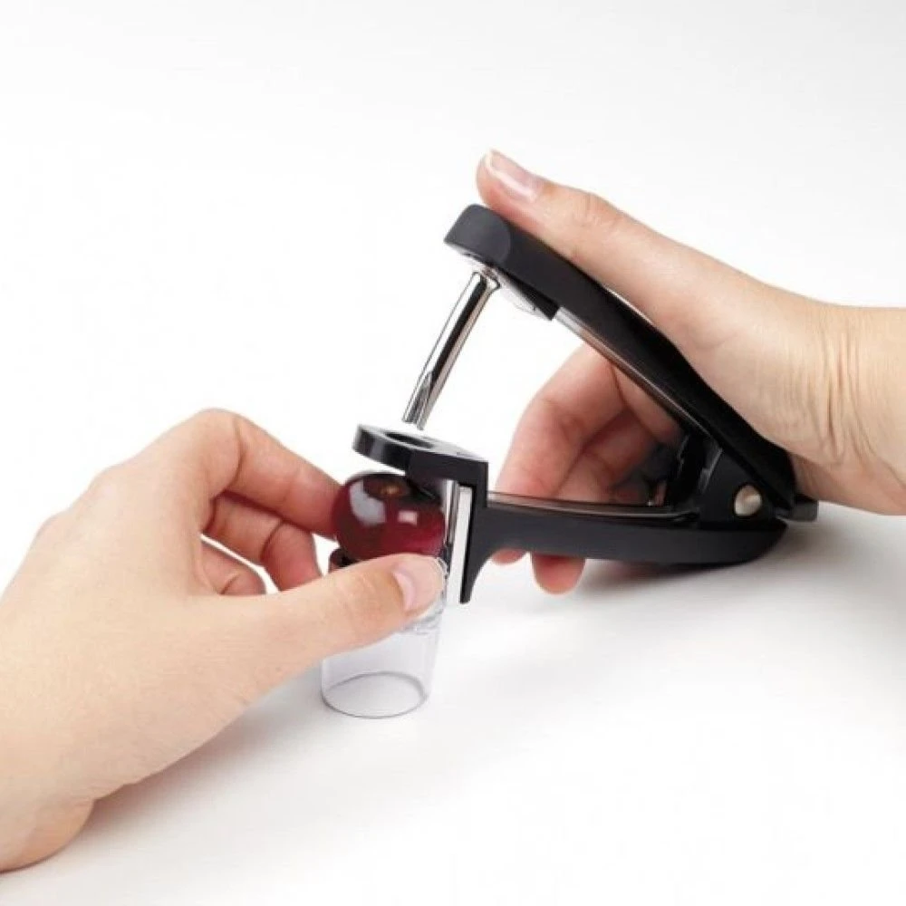 OXO Cherry & Olive Pitter | Black - Image 2