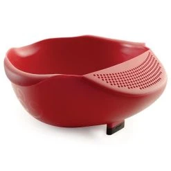 Norpro Serving Bowl With Strainer
