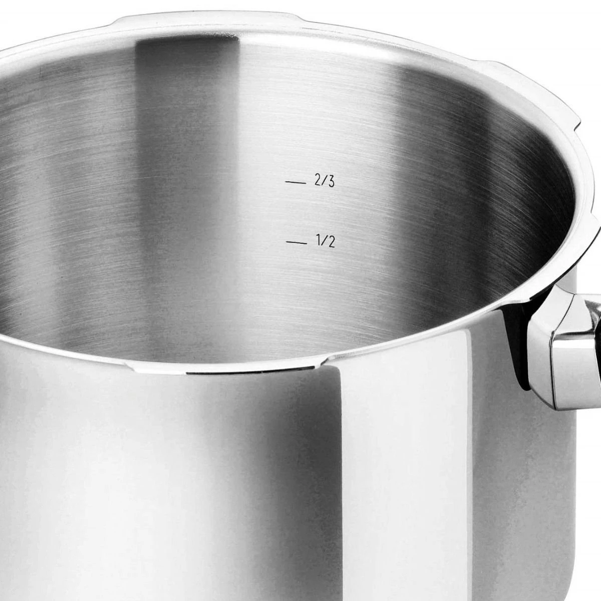 Kuhn Rikon DuromaticĀ® Family Style Stainless Steel Pressure Cooker | 8 Qt. - Image 3