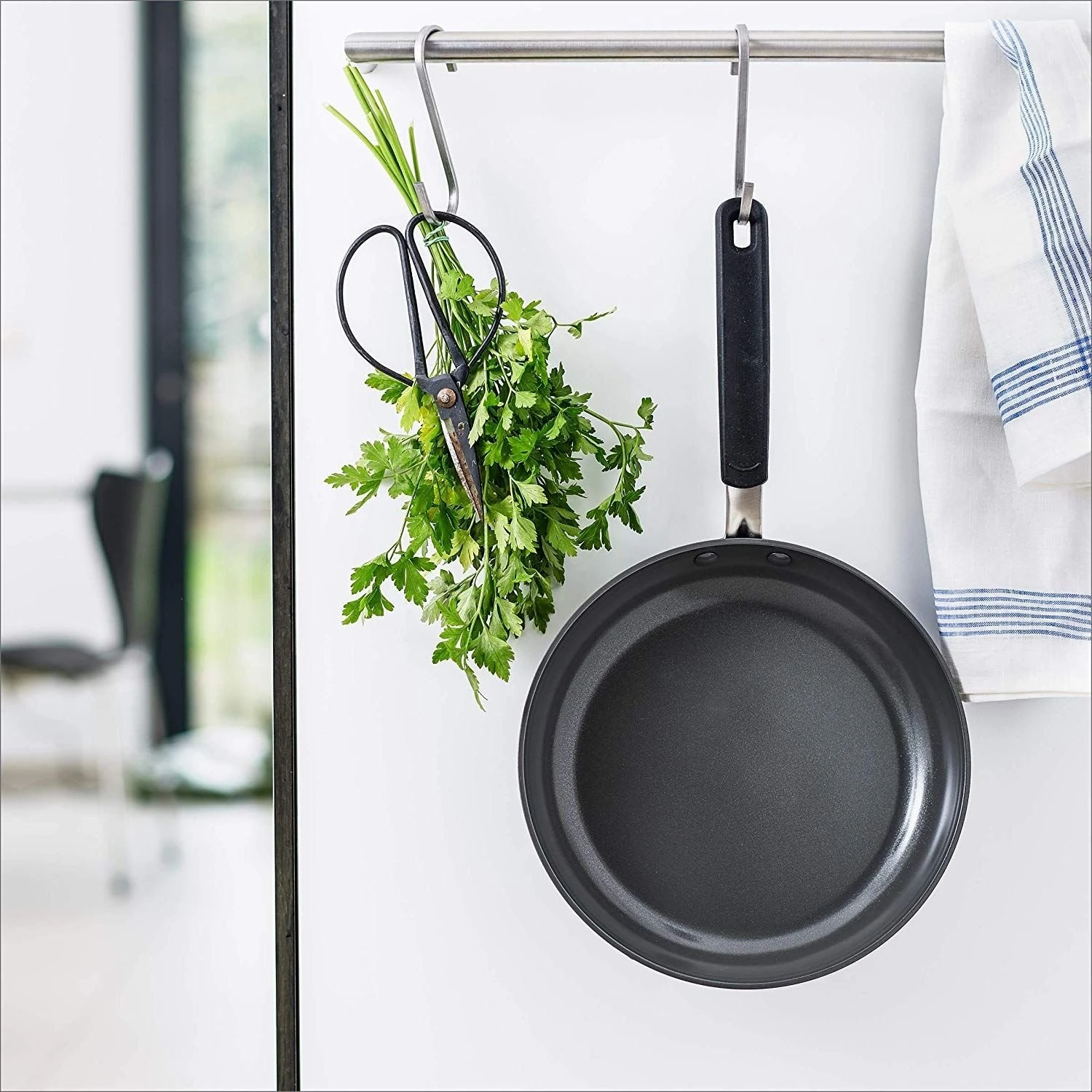 GreenPan Levels 11-Piece Nonstick Stackable Cookware Set - Image 7