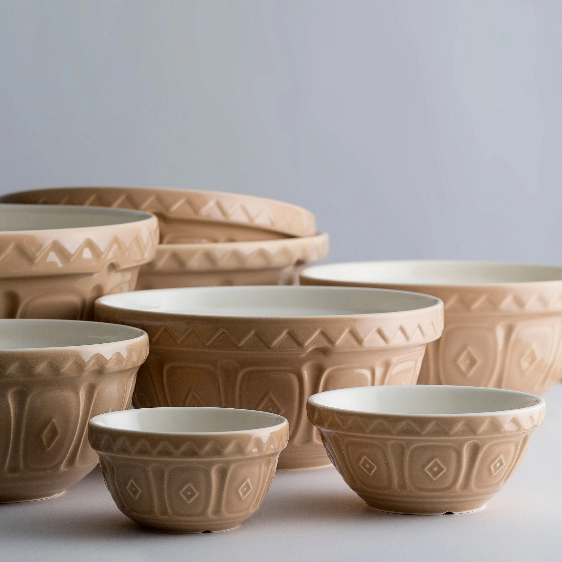 Mason Cash Cane Collection S30 (1.15 Qt) Mixing Bowl - Image 3