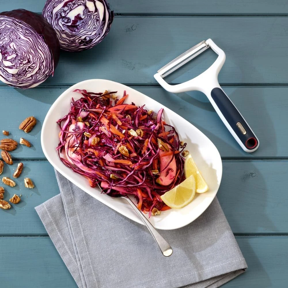 Zyliss Smooth Glide Wide Peeler - Image 3