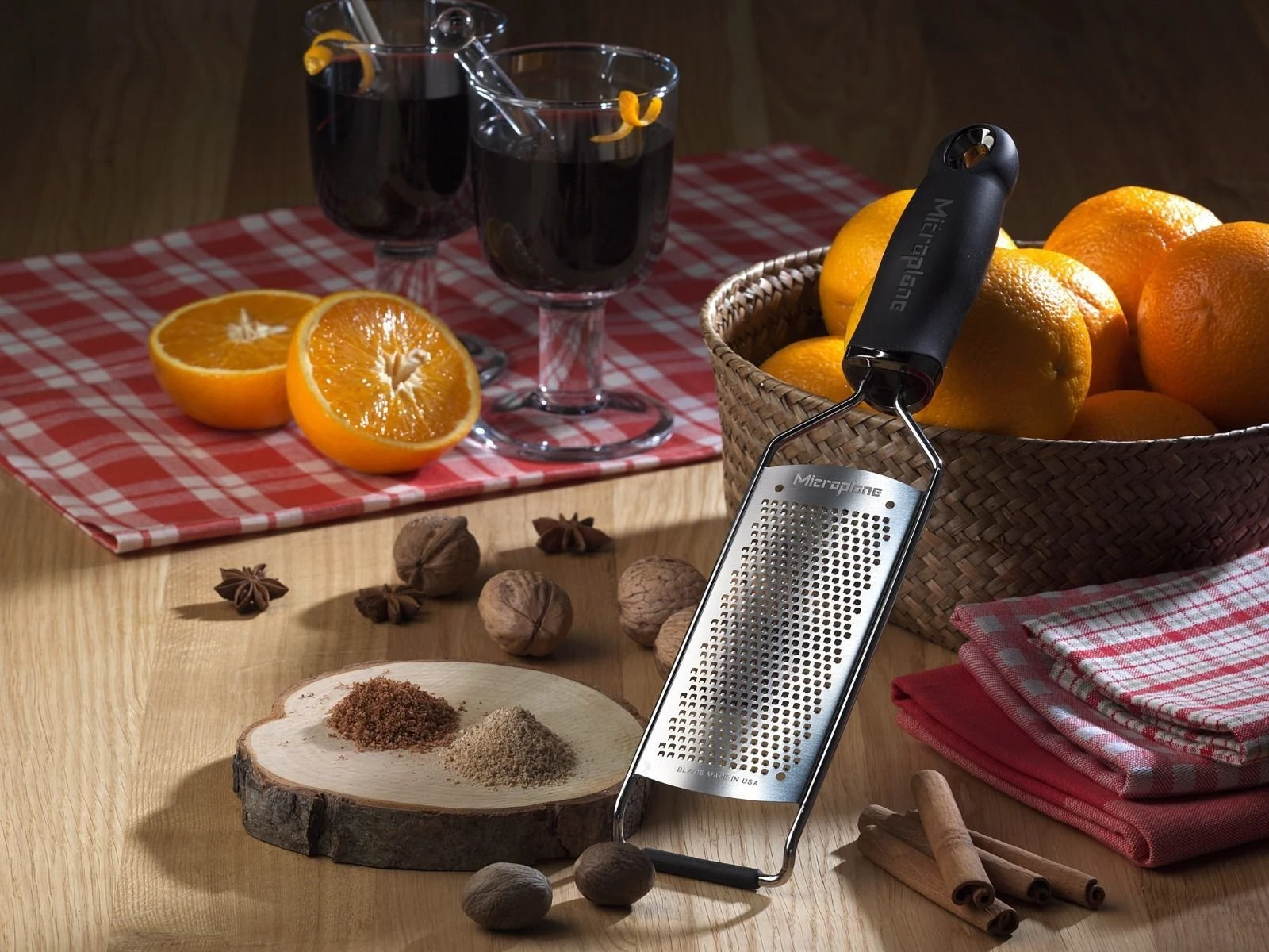 Microplane Gourmet Series Fine Grater Black - Image 3