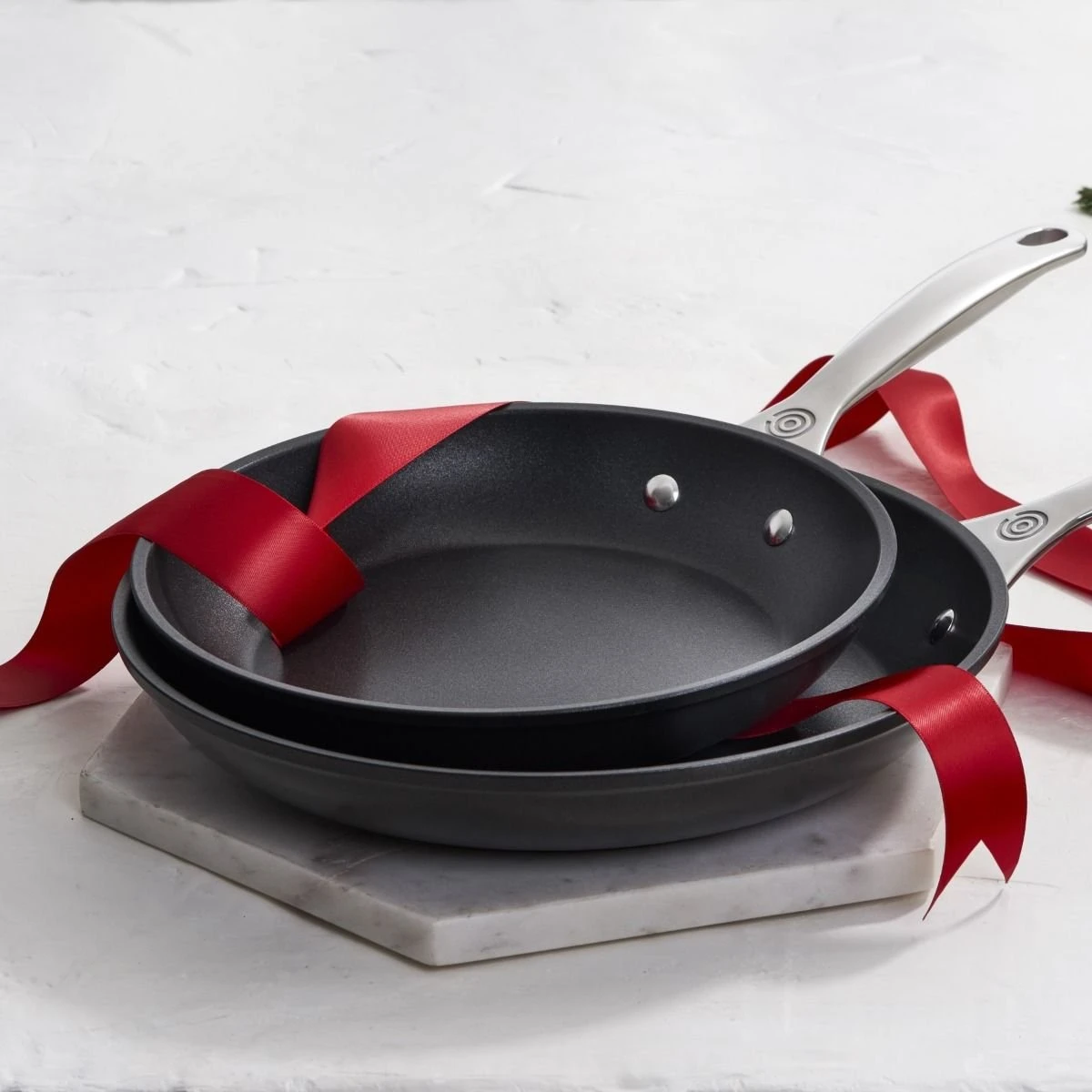 Le Creuset 9.5" & 11" Fry Pan Set | Toughened Nonstick Pro - Image 3