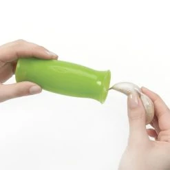 OXO Good Grips Garlic Peeler