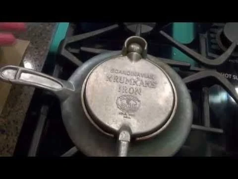 Nordic Ware European Sweet Treats Trio - Image 13