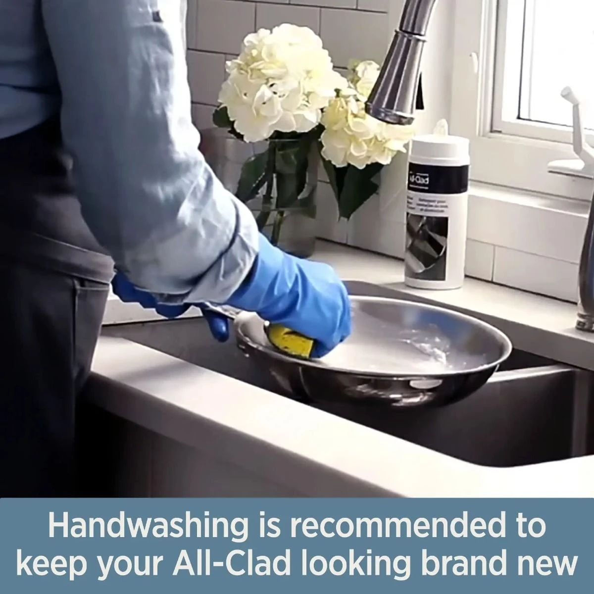 All-Clad D3 Stainless Steel 6-Quart Saute Pan With Lid - Image 7