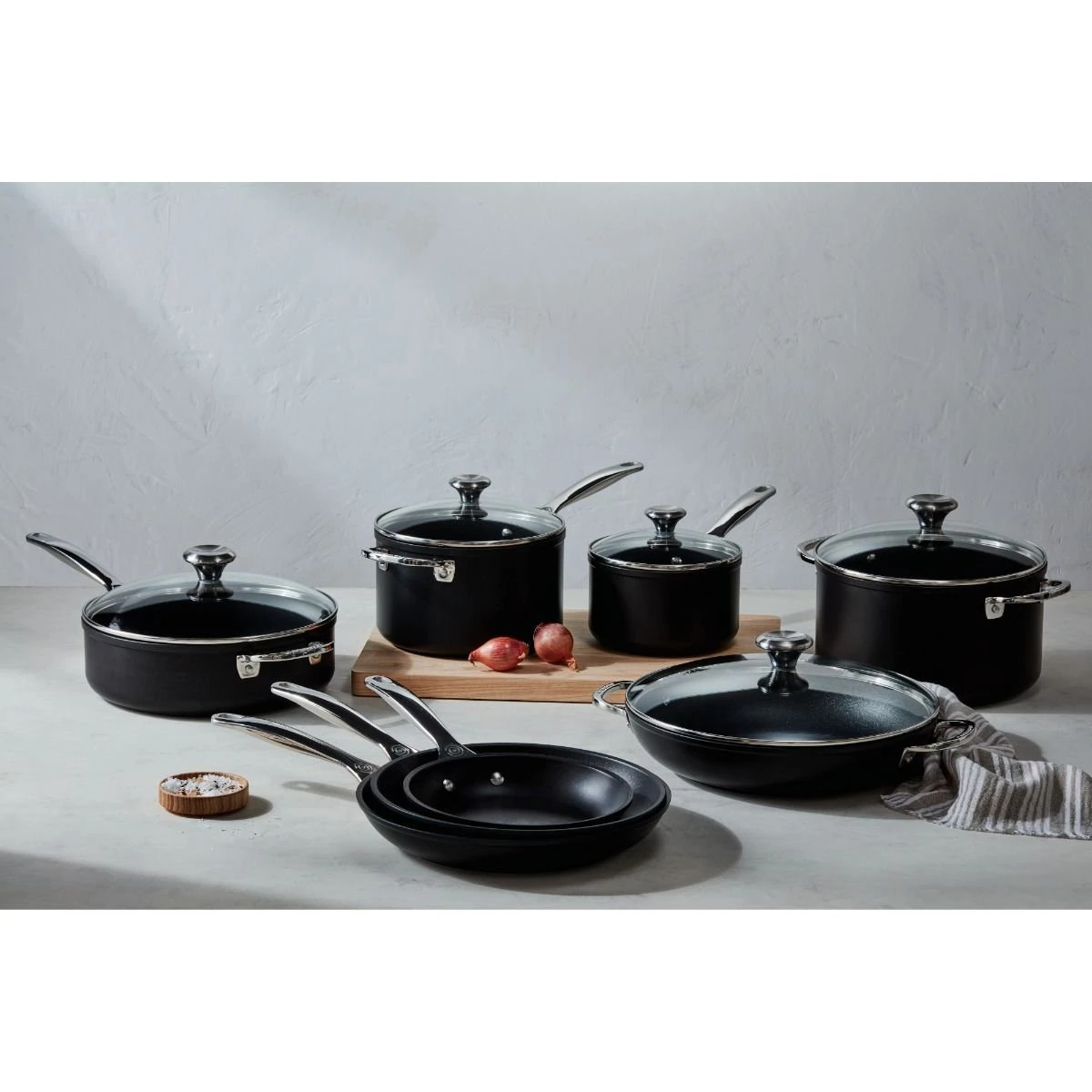 Le Creuset 13-Piece Cookware Set | Toughened Nonstick Pro - Image 2